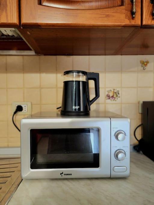 Ferienwohnung One Bd Flat Near Center With 24H Self Check In Tirana Exterior foto